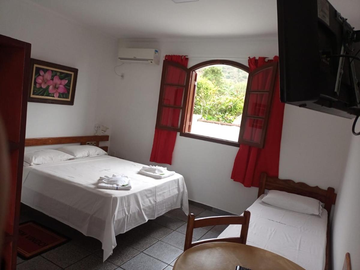 Hotel Miramar Sintpq อูบาตูบา ภายนอก รูปภาพ
